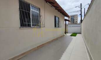 Imagem 4: Seu Novo Lar em Morada de Laranjeiras: Casa com 3 Quartos e Jardim Privativo!