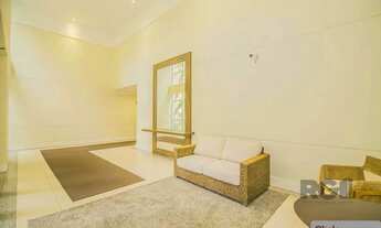 Imagem 4: Apartamento 3 dormitórios, suíte, 2 vagas. Andar alto, vista para infraestrutura do condom