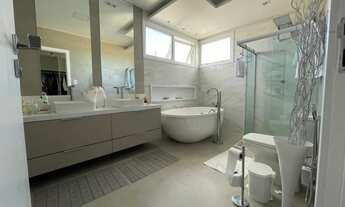 Imagem 5: Linda casa no Ravines casa recém Construída