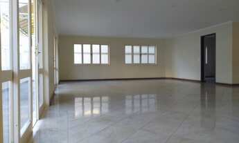 Imagem 5: Casa de condomínio para aluguel possui 480 metros quadrados com 4 quartos