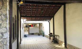 Imagem 4: Casa com 4 quartos e quintal na estrada do Mendanha, aceita financiamento