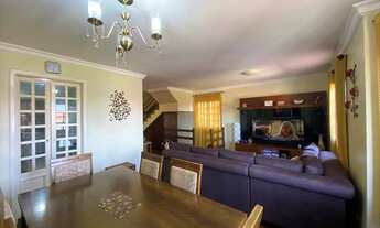 Imagem 3: Casa de condomínio sobrado para venda possui 240 metros quadrados com 4 quartos