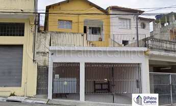 Imagem: Casa na frente e 2 nos fundos independentes