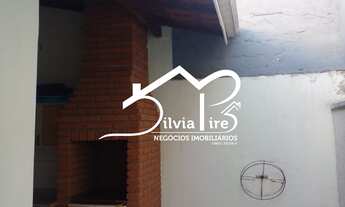 Imagem 2: Casa térrea com suíte e varanda no piso superior em excelente localização no Jardim Bom Pr