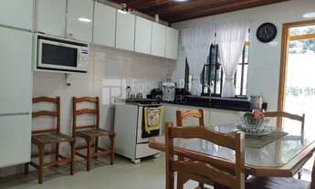 Imagem 5: Chácara para Venda em Arujá, Parque dos Jacarandás, 4 dormitórios, 1 suíte, 4 banheiros, 1