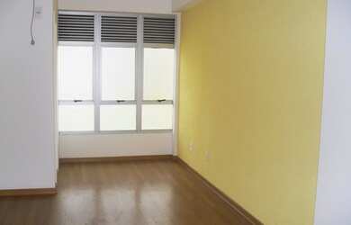 Imagem 4: SALA COM APROXIMADAMENTE 25m²