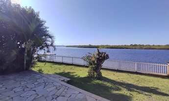 Imagem 6: 1989 Excelente Sobrado em Alvenaria, fundos lagoa, no Bairro Costeira