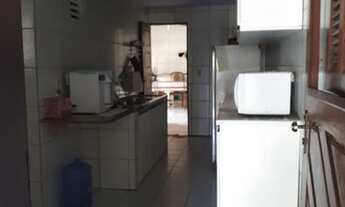 Imagem 6: Casa à venda com 3 quartos em Lagoa Nova, 200m²