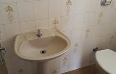 Imagem 7: Apartamento para venda com 59 metros quadrados com 2 quartos em Zona 07 - Maringá - PR