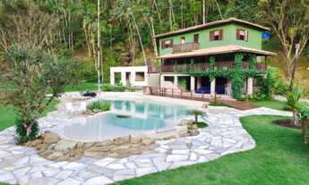 Imagem 2: Linda propriedade com piscina em área de 65mil m2