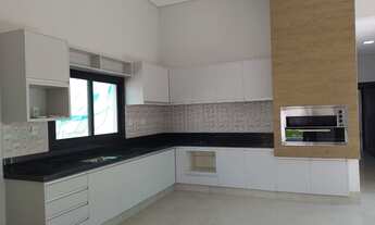 Imagem 4: Casa de condomínio térrea para venda possui 170 metros quadrados com 3 quartos