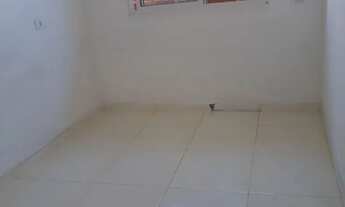 Imagem 2: Alugo quitinete cozinha, uma sala ,e um quarto com banheiro