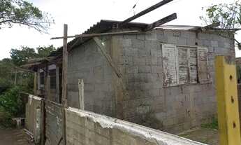 Imagem 3: Casa semi acabada