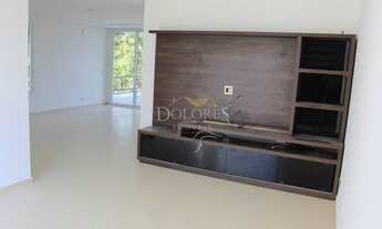 Imagem 6: ARUÃ 3 SUÍTES, PISCINA E FUNDO PARA RESERVA