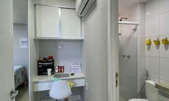 Imagem 2: Apartamento para venda possui 83 metros quadrados com 3 quartos em Ponta do Farol - São Lu