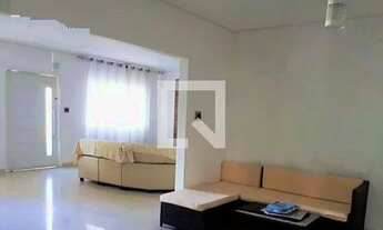 Imagem 2: Casa para Aluguel - Bosque da Saúde, 4 Quartos, 260 m2