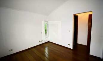 Imagem 3: Casa para Aluguel - Bosque da Saúde, 2 Quartos, 490 m2