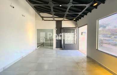 Imagem 5: Elevando o Padrão: Casa Comercial de Luxo com Infraestrutura Completa em São José do Rio P