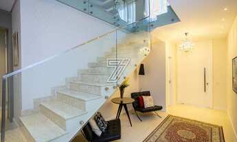 Imagem 5: Casa de condomínio para venda possui 415 metros quadrados com 4 quartos em Seminário - Cur