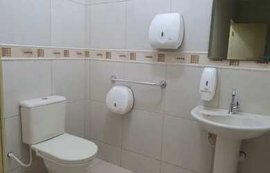 Imagem 5: Sala Comercial na Rua do Comercio II - Parque 10 de Novembro