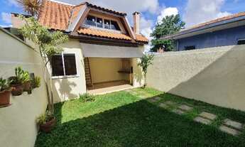 Imagem 2: Casa aprox. 110m² com 3 Quartos, Suíte, 2 vagas e quintal no Jd. Carvalho!