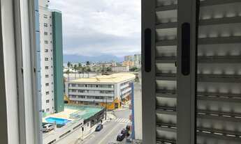 Imagem 2: Apartamento para aluguel possui 90 metros quadrados com 2 quartos em Indaiá - Caraguatatub