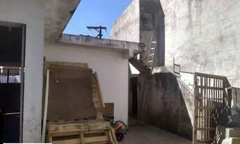 Imagem 3: DE QUEIROZ. CASA AMPLA COM ÓTIMA OPORTUNIDADE PARA RENDA! EM RECANTO CAMPO BELO! SÃO PAULO