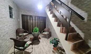 Imagem 2: Casa duplex recém reformada