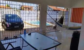 Imagem 4: Casa de praia com piscina enseadas dos corais