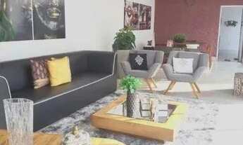 Imagem 6: Casa de condomínio para aluguel possui 309 metros quadrados com 3 quartos