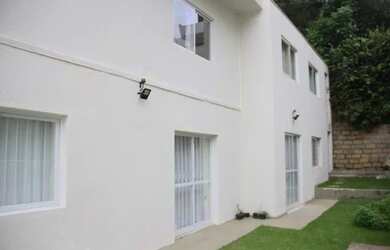 Imagem 2: Alugo apartamento de 1 quarto para universitária junto a UFSC