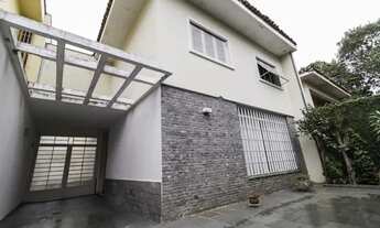 Imagem 7: Planalto Paulista Casa de 2 andares, no centro do terreno perto do Clube Syrio ,em Indian