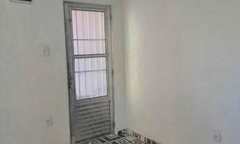 Imagem 2: Casa para venda possui 60 metros quadrados com 2 quartos em Paripe - Salvador - Bahia