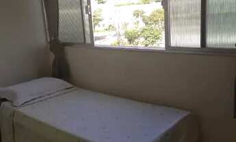 Imagem 4: Apenas um quarto mobiliado. Nao e kitnet