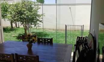 Imagem 3: Lindo sobrado para venda no Cond Central Park Salto SP