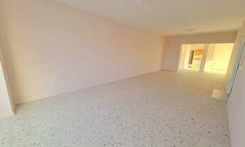 Imagem 4: Apartamento para aluguel possui 148 metros quadrados com 2 quartos