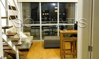 Imagem 4: Duplex com 1 dormitório, com serviços ao lado da Avenida Luís Carlos Berrini. Sem fiador