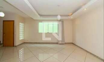 Imagem 4: Casa para Aluguel - Santa Rosa, 4 Quartos, 176 m2