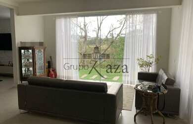 Imagem 4: Casa de condomínio sobrado para aluguel tem 280 metros quadrados