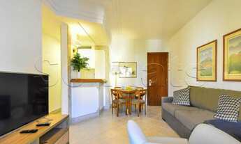 Imagem 1: Flat mobiliado no Itaim Bibi com 1 dorm com vista para Avenida Faria Lima