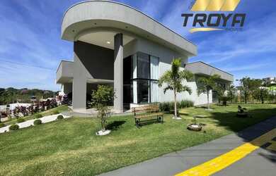 Imagem 2: Condominio do Lago residência com armários a venda