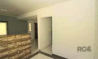 Imagem 3: Casa em condomínio de 3 dormitórios e vaga no Partenon