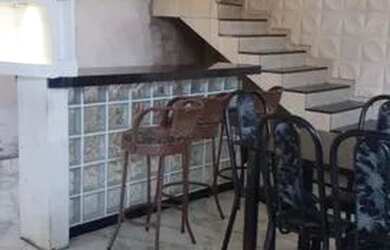 Imagem 6: Casa Grande Semi mobiliado estilo apartamento