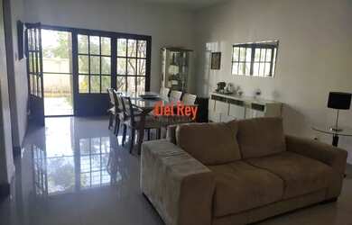 Imagem 4: Casa estilo colonial 5 quartos