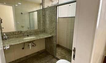 Imagem 4: Casa para venda tem 300 metros quadrados com 7 quartos em São Francisco - Niterói - RJ