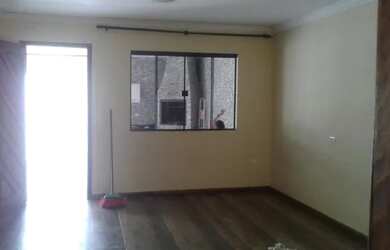 Imagem 6: Alugo Casa com 3 quatros - ótima localização