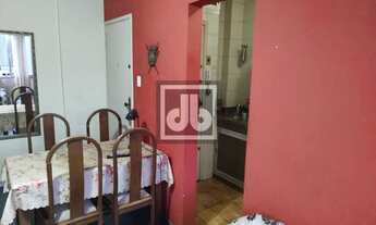 Imagem: MÉIER - 2 QUARTOS - GARAGEM