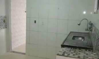 Imagem 4: Quintal com 3 casas