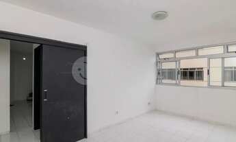 Imagem 7: IMOBILIARIA JUVEVE ALUGA APARTAMENTO CENTRO PRX TEATRO GUAIRA SHOPPING MULLER UFPR 2 DORM