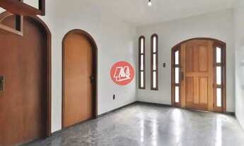 Imagem 3: Casa à venda no bairro Chácara das Pedras, Porto Alegre, RS